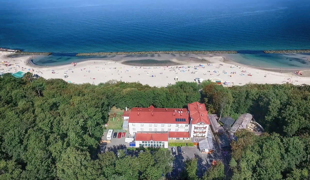 Resort Plaza Spa Darlowko Exterior photo